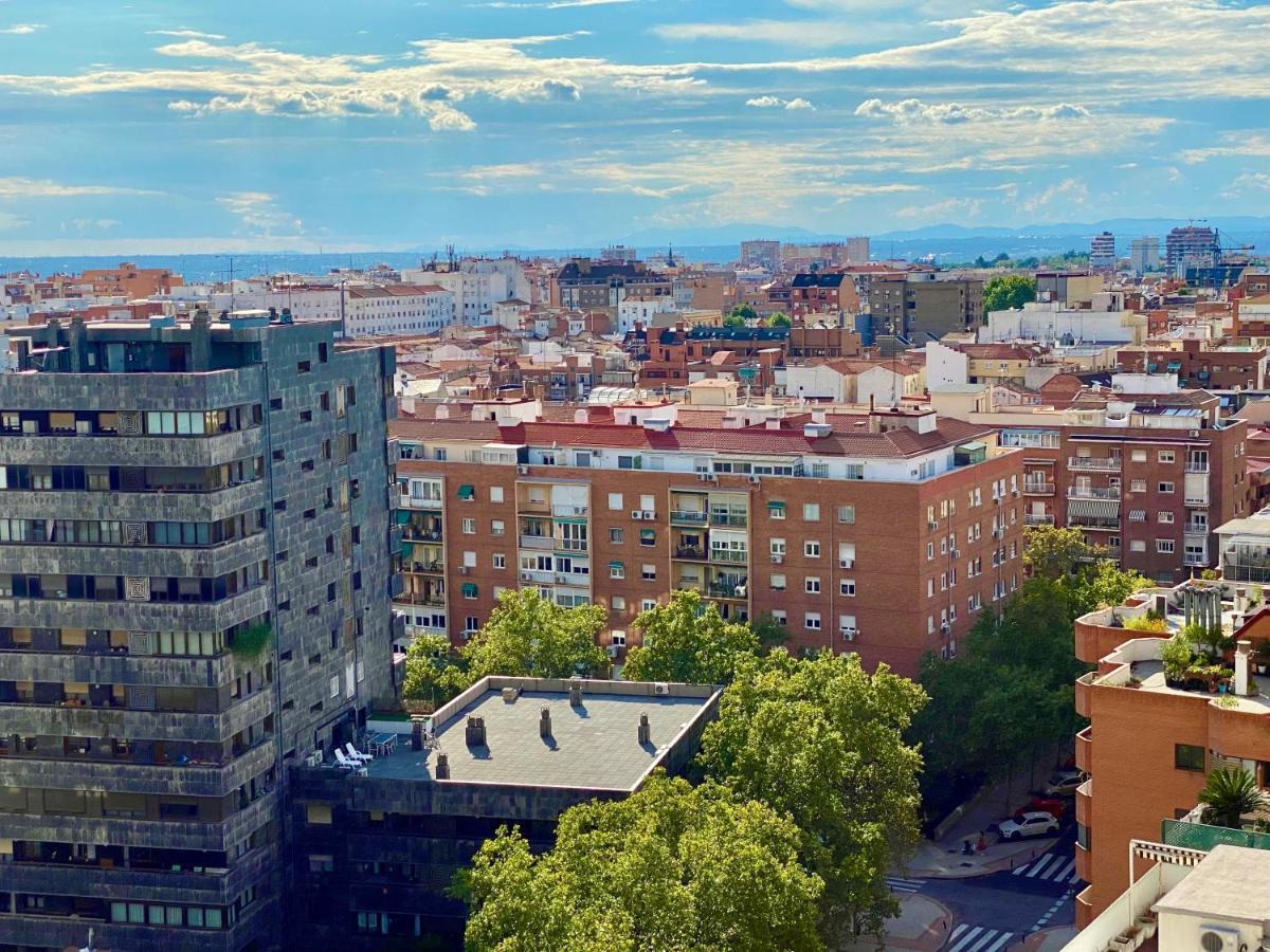 Apartmán Charming Eurobuilding Skyline Madrid Exteriér fotografie